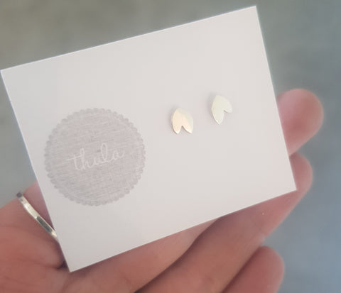 Tulip studs