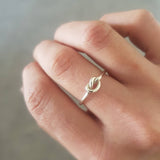 Infinity knot ring