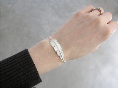 Feather bracelet